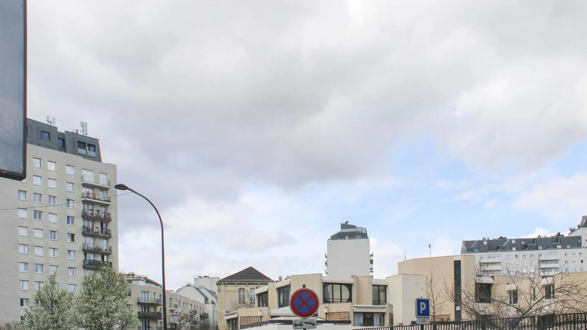 Bright Apartment - Near Garden 巴黎 0*,