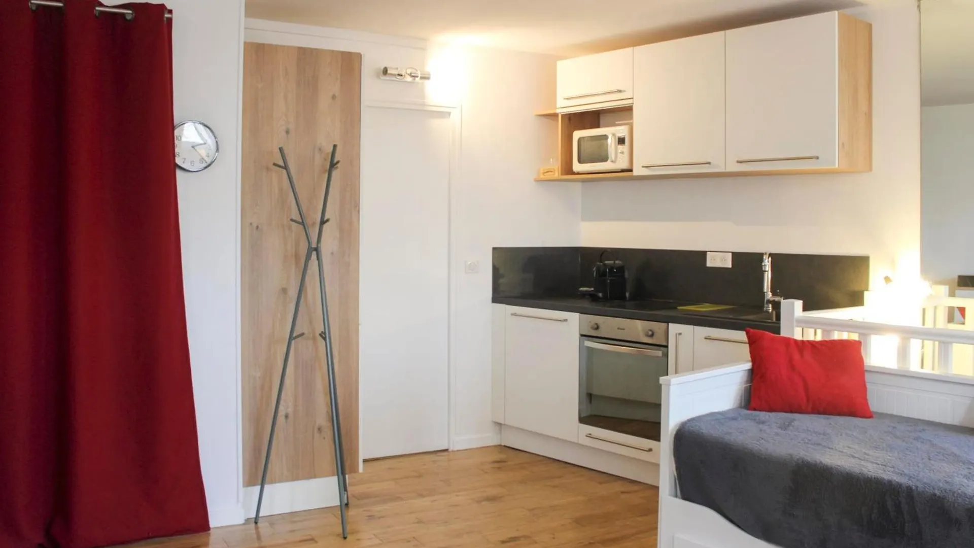 Bright Apartment - Near Garden Paris